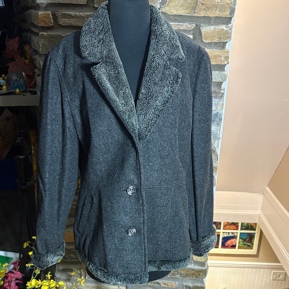 NWOT Braetan Charcoal Teddy Jacket with Faux Fur Trim